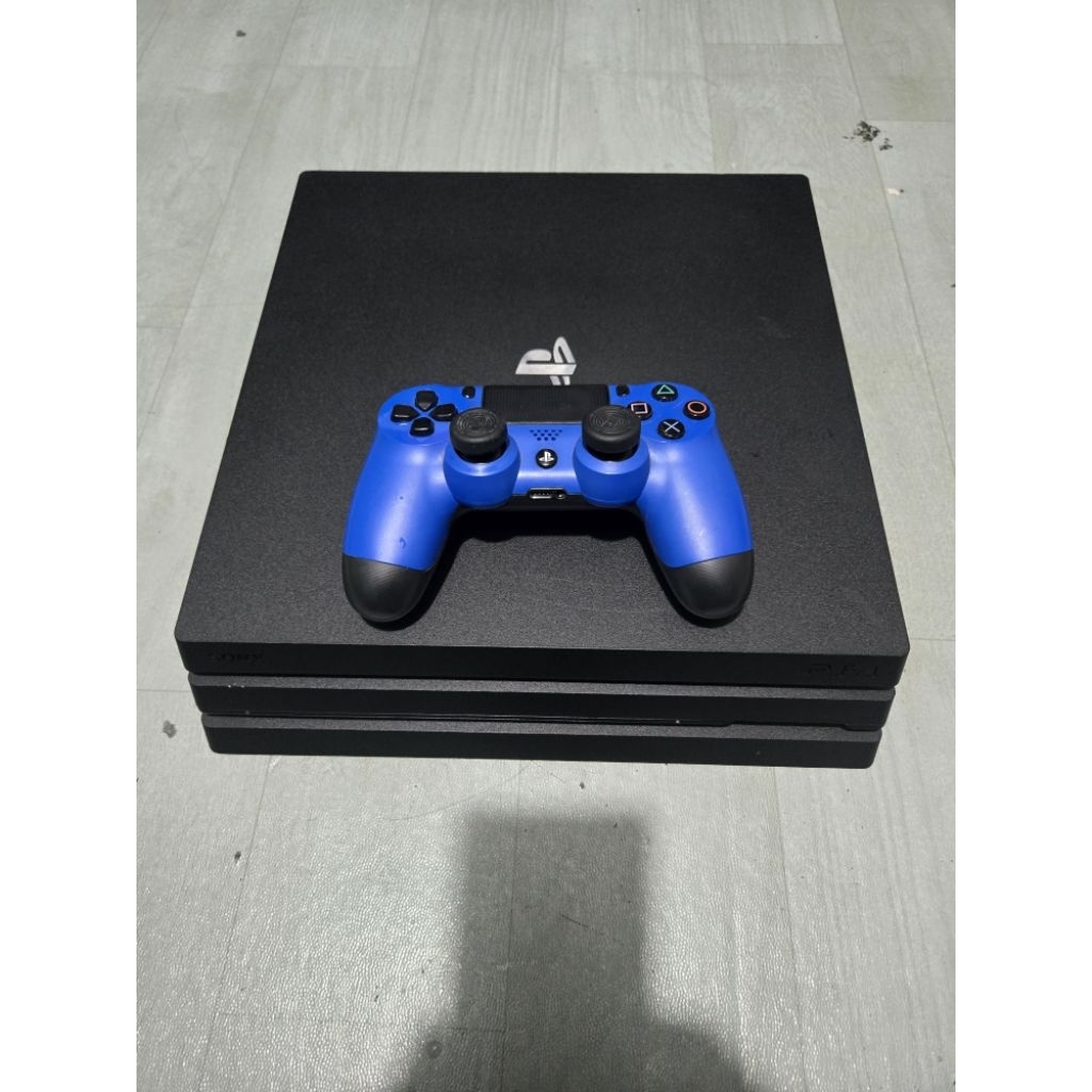 PS4 PS 4 PLAYSTATION 4 PRO 1TB SECOND