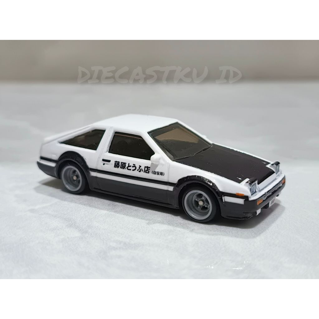 Hot Wheels Custom Toyota AE86 Sprinter Trueno Initial D Loose