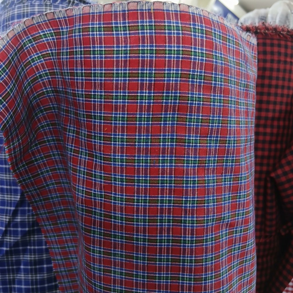 COD Kain katun polyester premium / Kain katun kotak kotak seragam sekolah