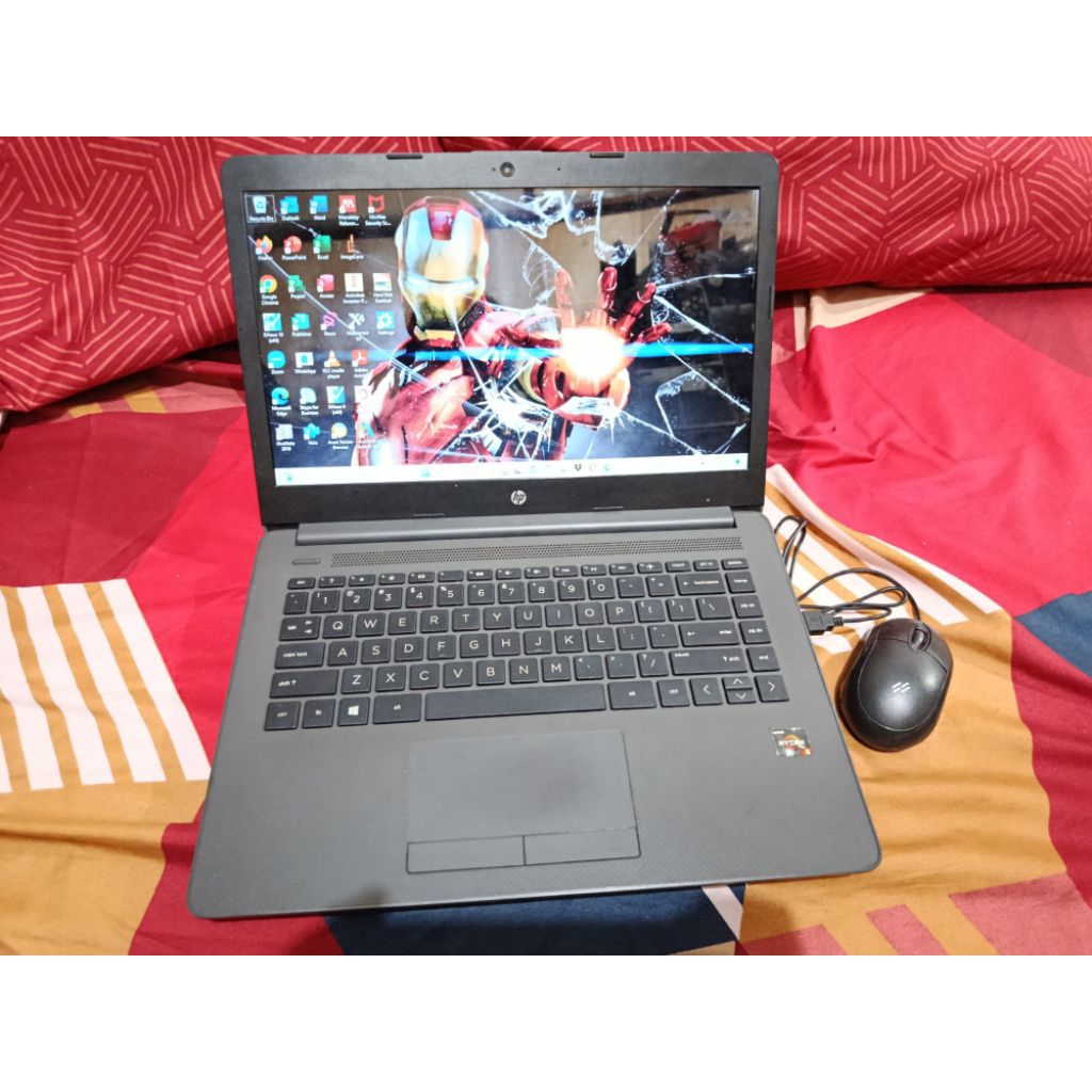 Laptop HP 245 G7 AMD RYZEN 5 3500U RAM 8 SSD 256