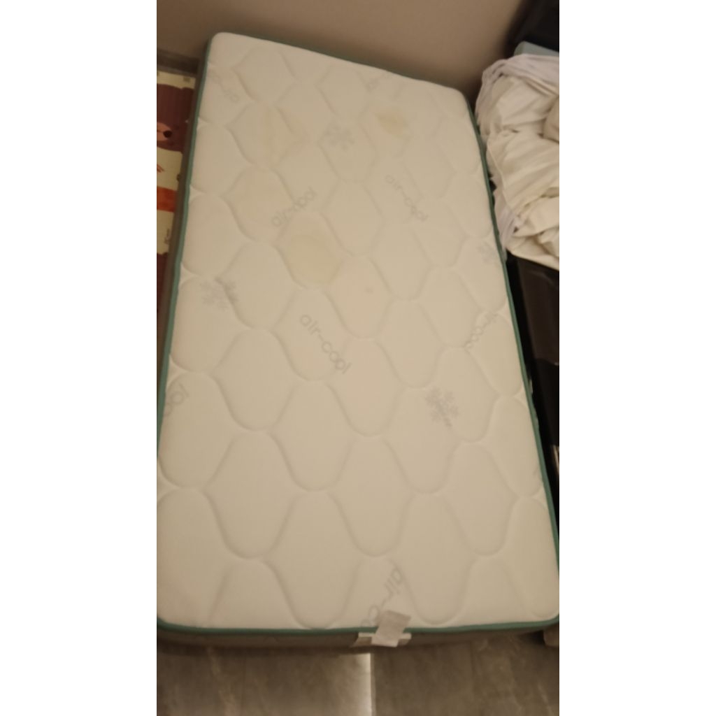PRELOVED Kasur murah berkualitas kasur kos kosan kasur DREAMBOX uk. 200cm x 100 cm SURABAYA SIDOARJO