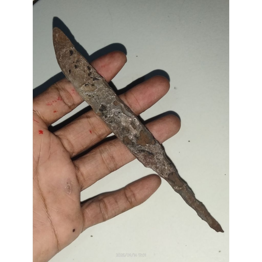 Pusaka Sepuh Tindih WedungKabudhan Temuan Darat Langka Murah K62