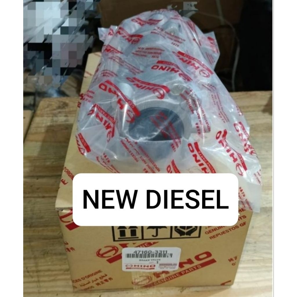Foot Brake / Brake Valve HINO LOHAN / HINO 500 47160-3311