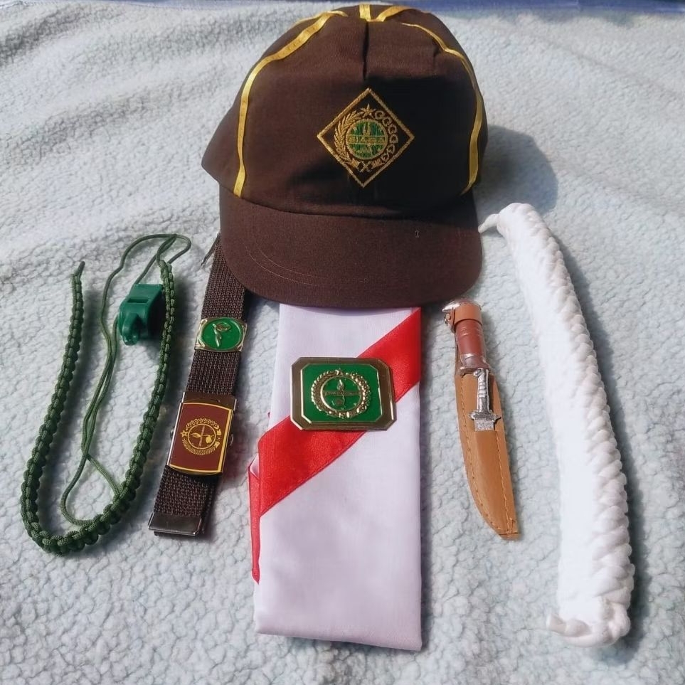 

perlengkapan pramuka siaga komplit putra putri Atribut Siaga alat set sekolah sd.smp.sma