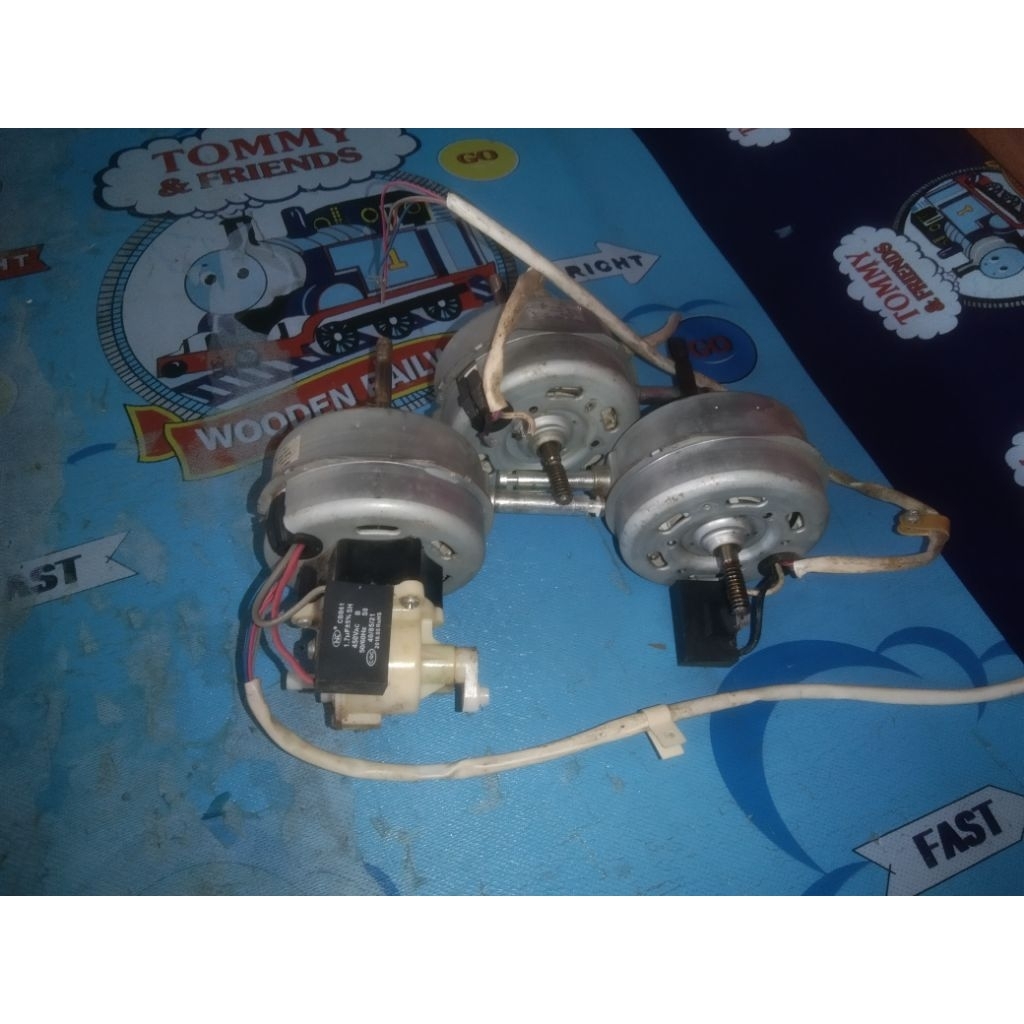 dinamo  kipas  angin cosmos original  copotan normal seken/bkas