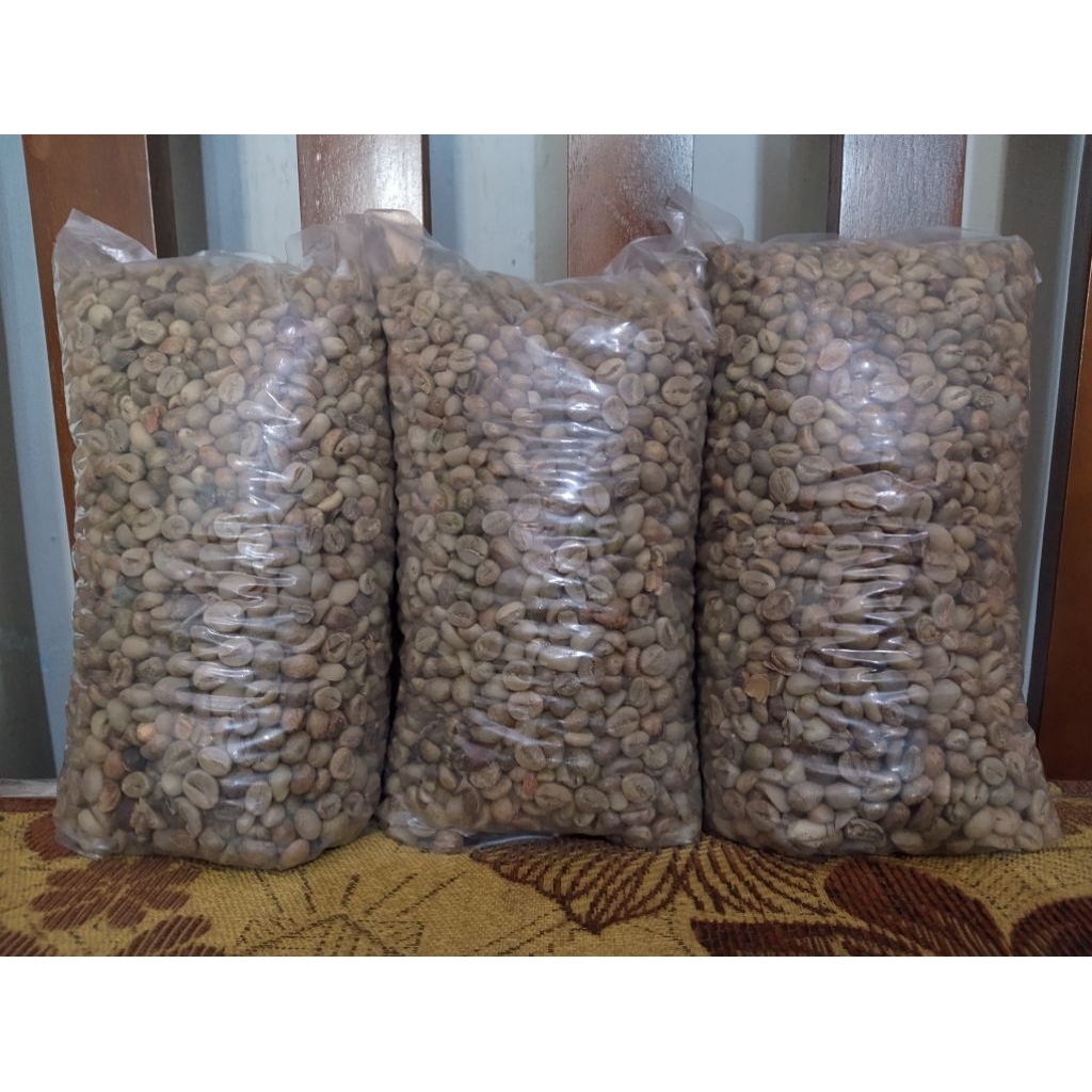 

Biji Kopi Robusta 1kg Asli Lampung Barat Harum dan Nikmat