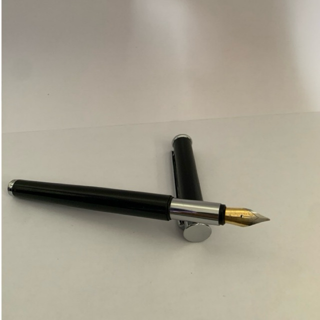 pena tutul kalam fountain logat dan surah sudah di asah