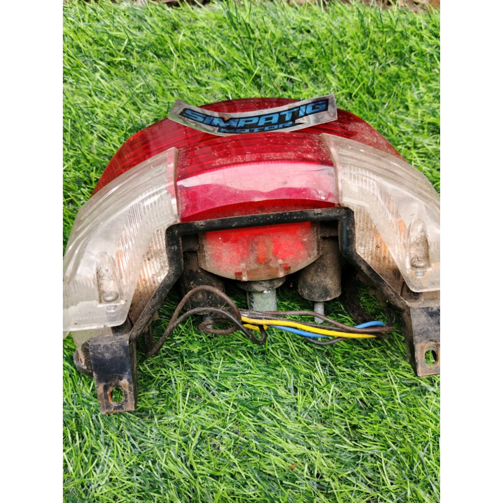 lampu stop Assy stoplamp Assy komplit yamaha fizr original bekas