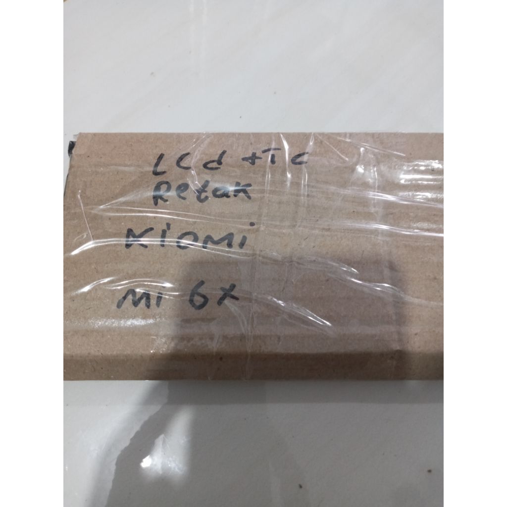 lcd tc retak hp xiaomi mi 6x mi a2 normal