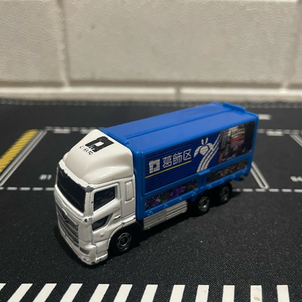 Diecast TOMICA Hino Profia Katsushika Truck No.48 Loose