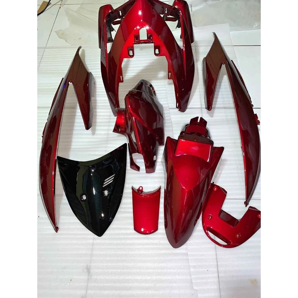 cover body halus full set Vario karbu merah candy