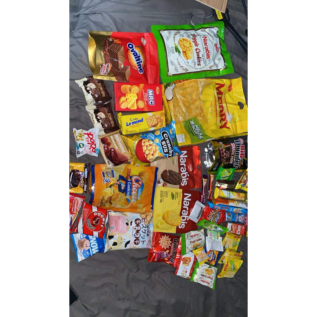 aneka snack grosiran campur