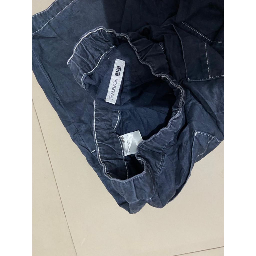 celana pendek UNIQLO jwanderson