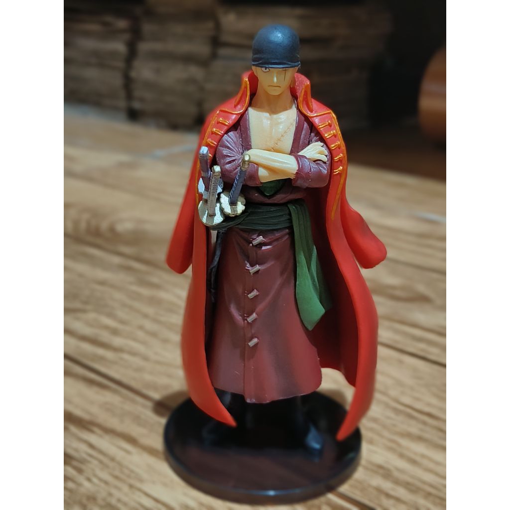 STYLING ZORO LOSE ORIGINAL. BANDAI