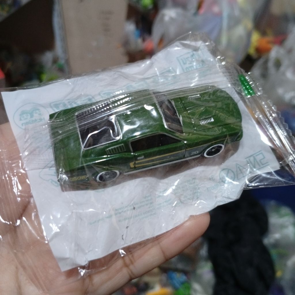 hokben toys kidzu bento diecast car green classic car