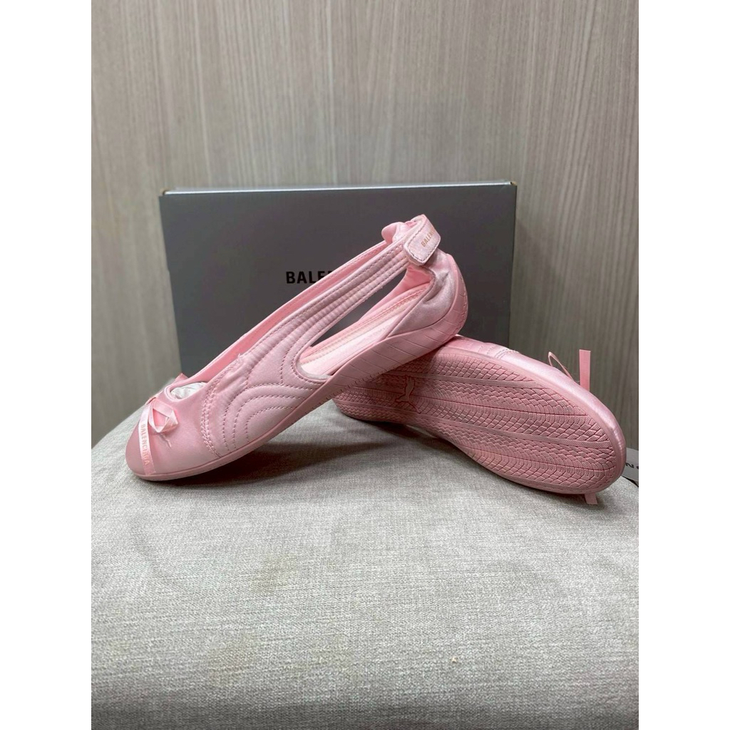 sepatu ballet wanita x balenciaga