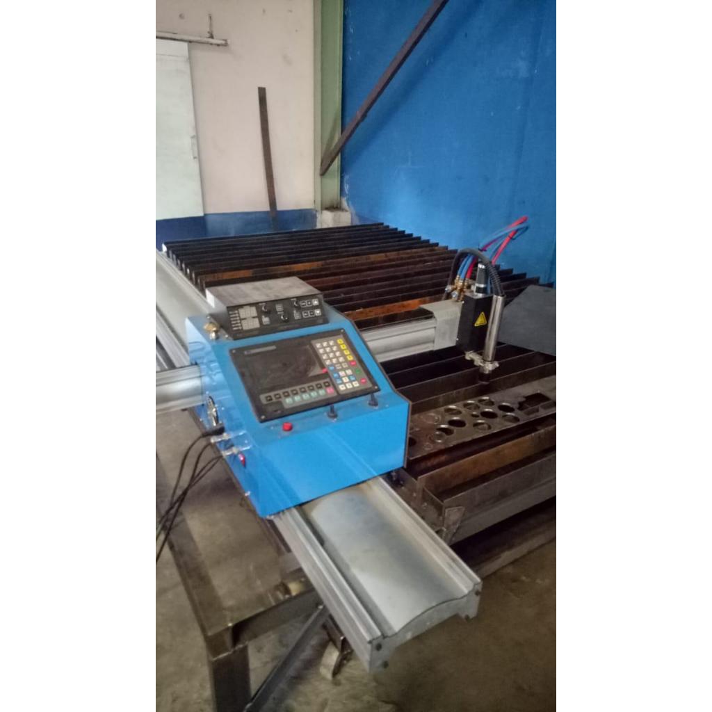 MESIN CNC,PLASMA,KOMPRESOR 3 HP INCLUDE MEJA (SEKEN)
