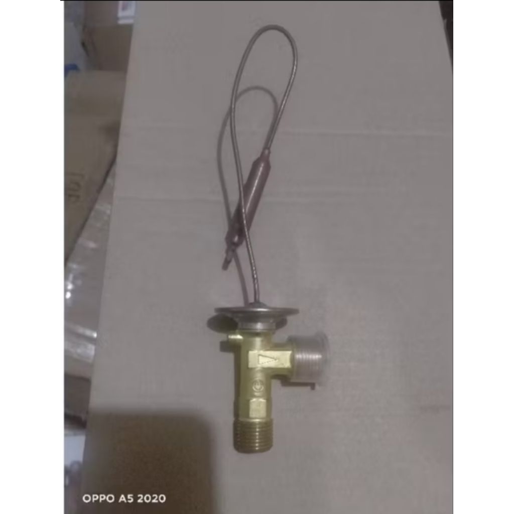 expansi exspansi ekpansi ekspansi AC mobil captiva belakang