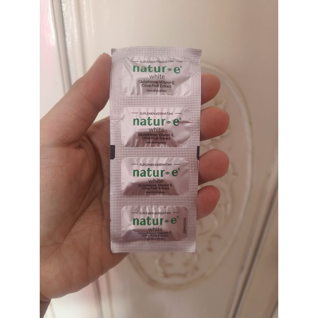 NATURE E WHITE ISI 4 STRIP