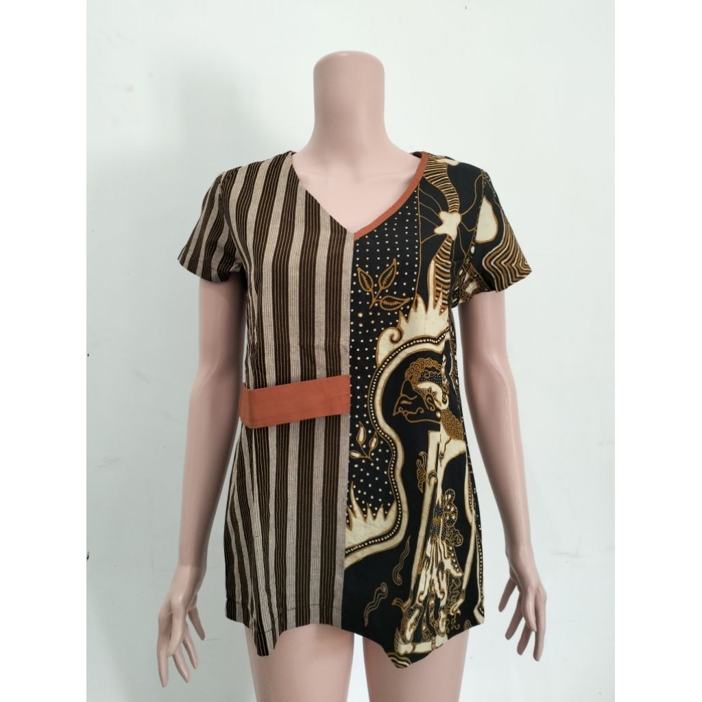 PRELOVED ATASAN BATIK KULTUR DEA VALENCIA