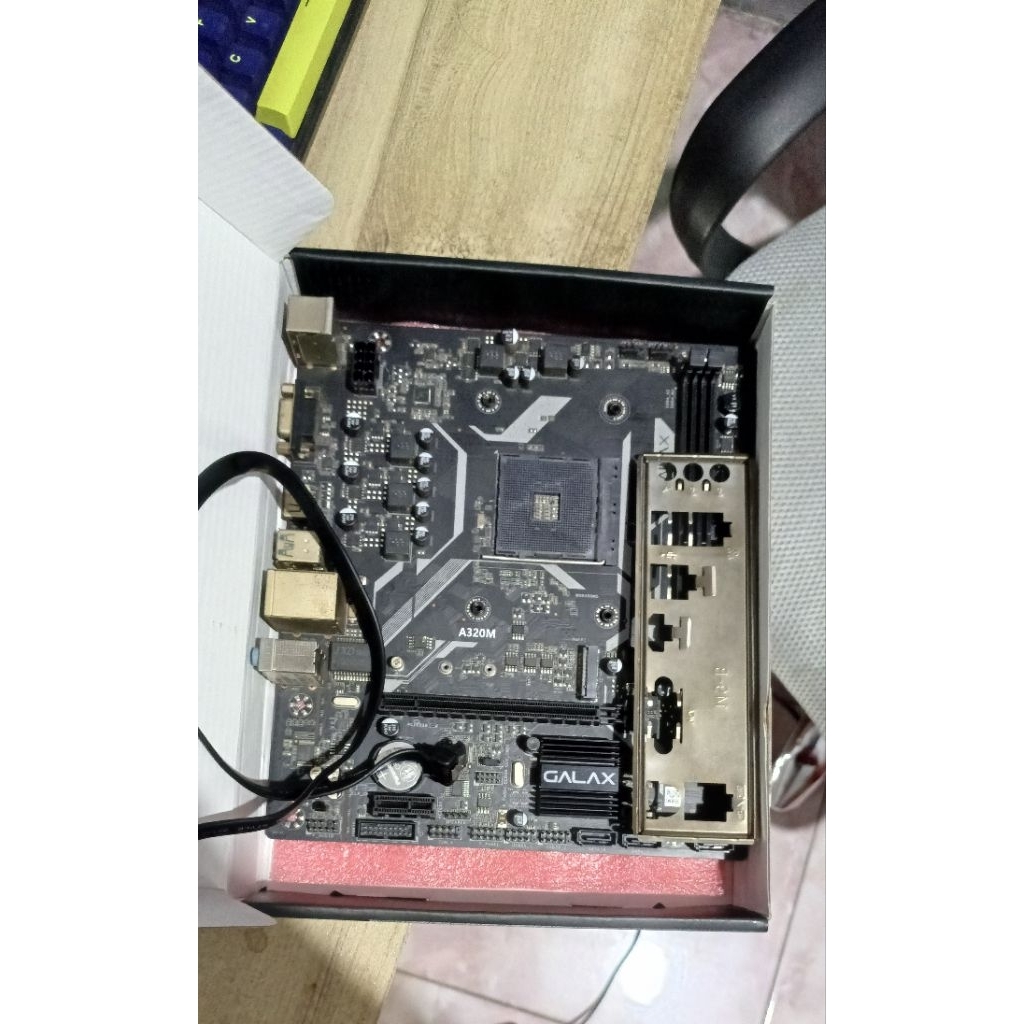 Mobo Galax a320m bios versi terbaru (bekas)