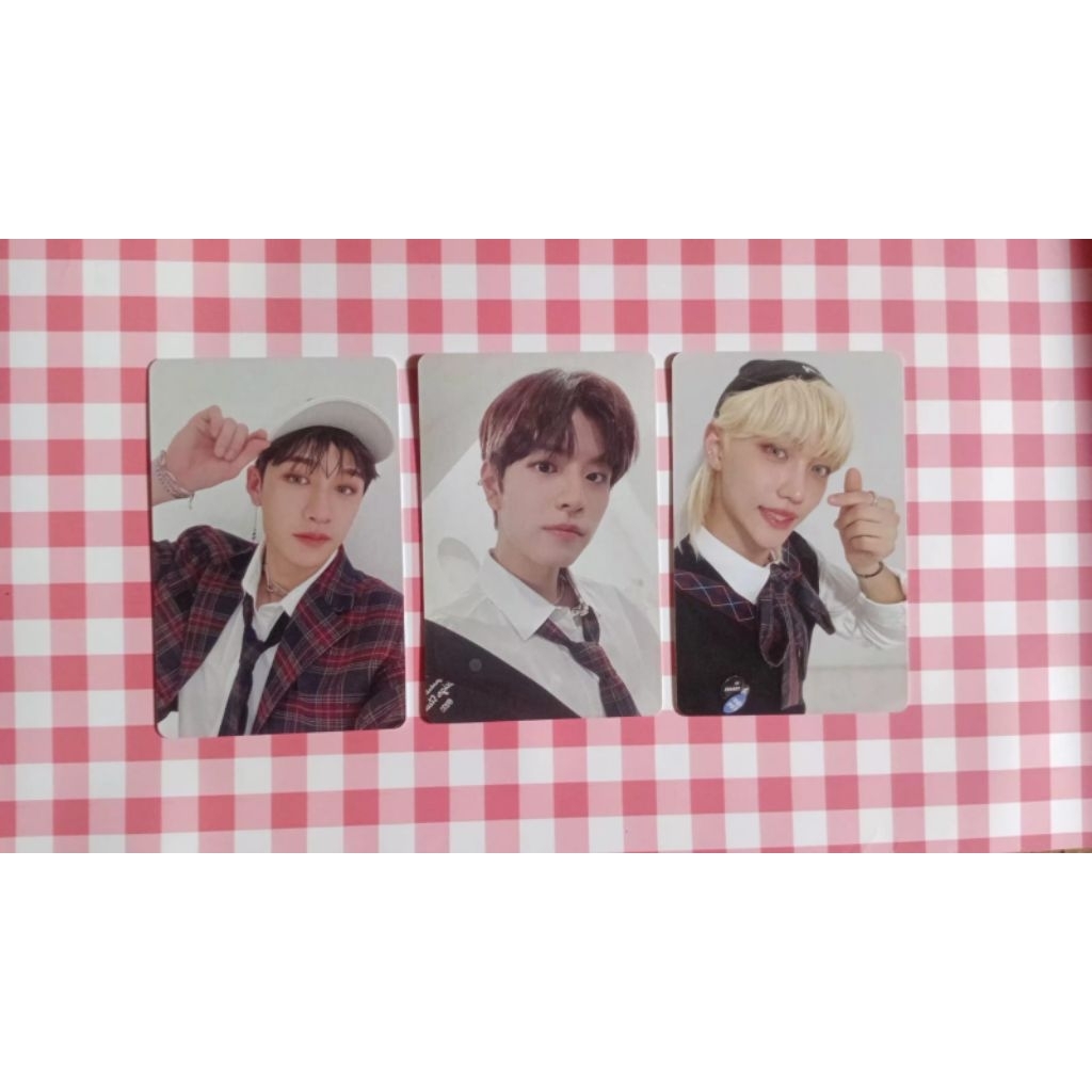 [OFFICIAL] Photocard Christmas Evel Chan, Seungmin & Felix Stray kids (baca description)