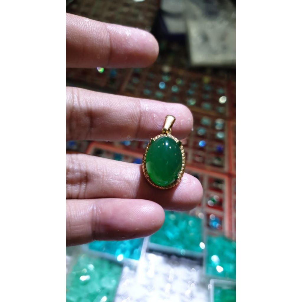 LIONTIN RING TITANIUM BATU CHALSEDONY