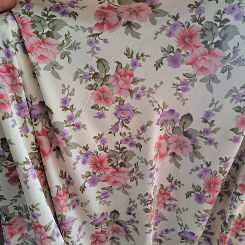 kain satin motif - kain silk Armani premium - kain silk luxury - kain satin silk premium - kain sati