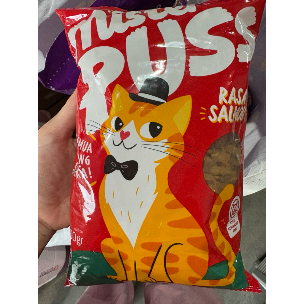 Mr Puss snack kucing/ makanan kering kucing