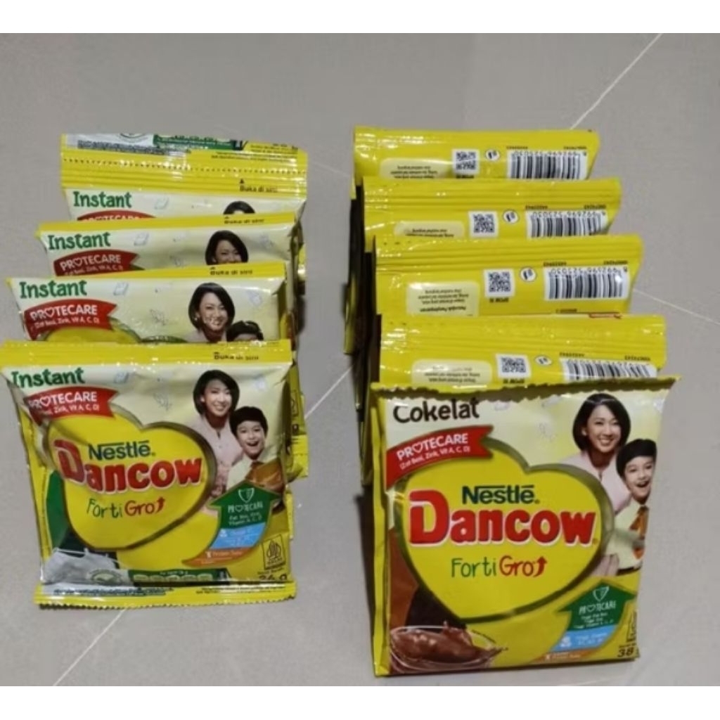 

Dancow Instan sachet 10x26 gram