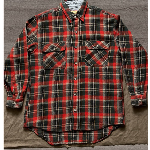 Flannel veterano Pleasant second