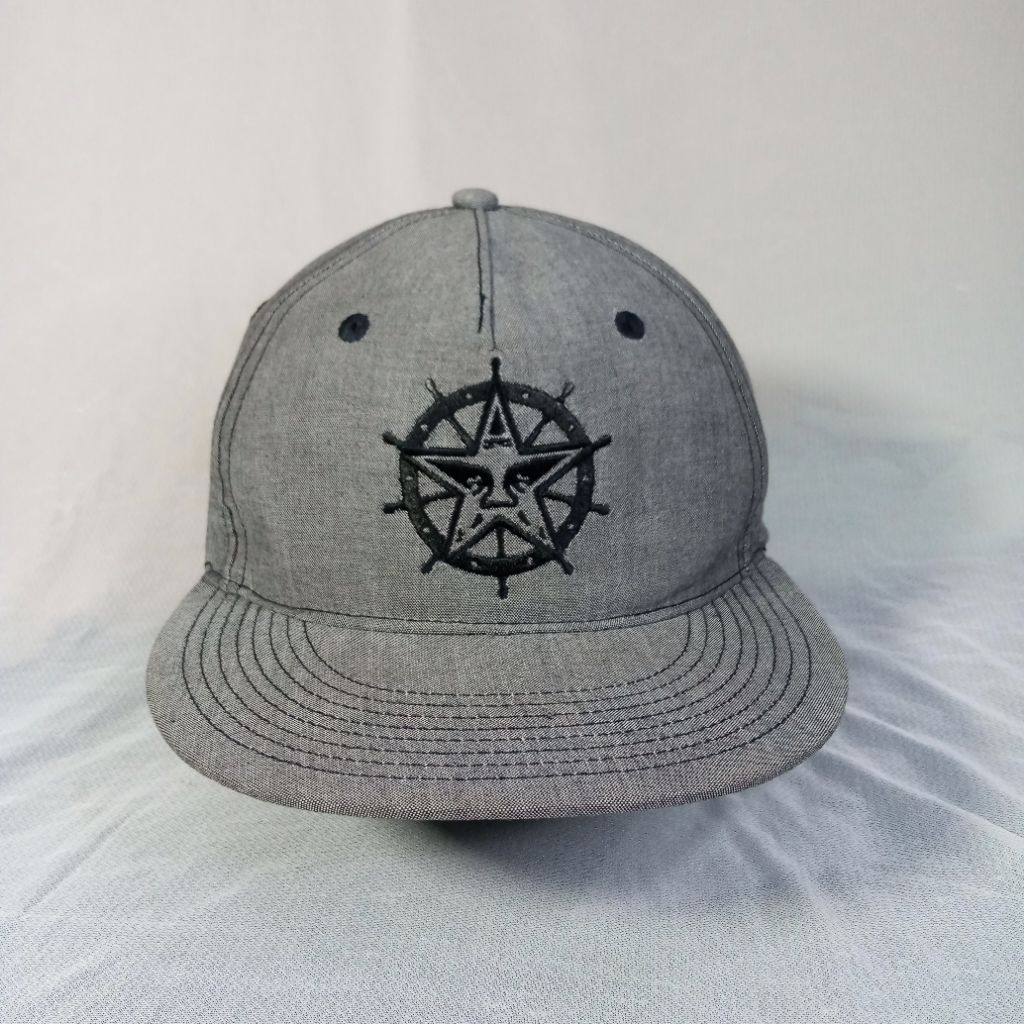Topi Snapback Obey Skateboard Brand