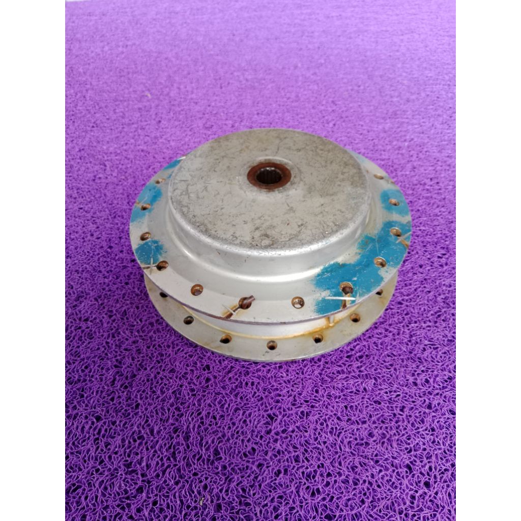 Tromol Belakang Spin