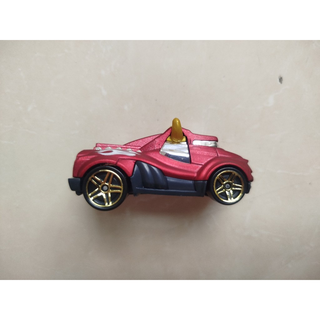 ASSORTED DIECAST LOOSE : HOTWHEELS -STEER CLEAR RED