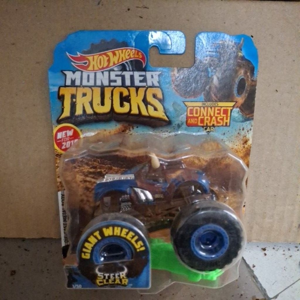 steer clear monster trucks hotwheels biru