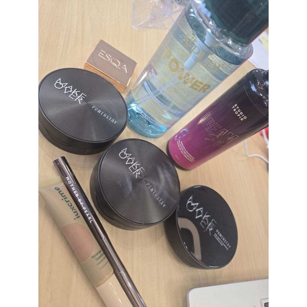 [Harga di Deskripsi] [Preloved] Make Over Cushion dan Powder, Studio Tropik Setting Spray, Luxcrime 