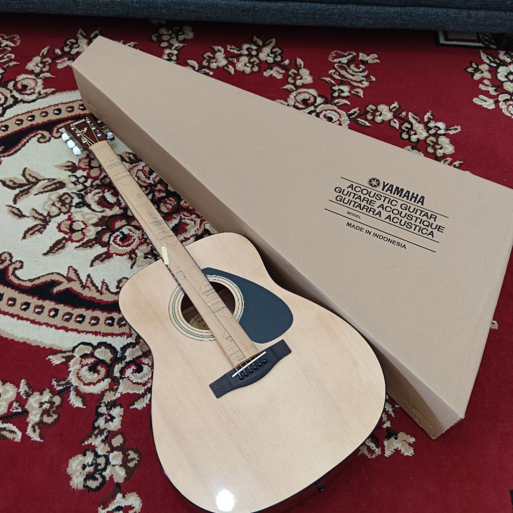 yamaha f310 gitar akustik original