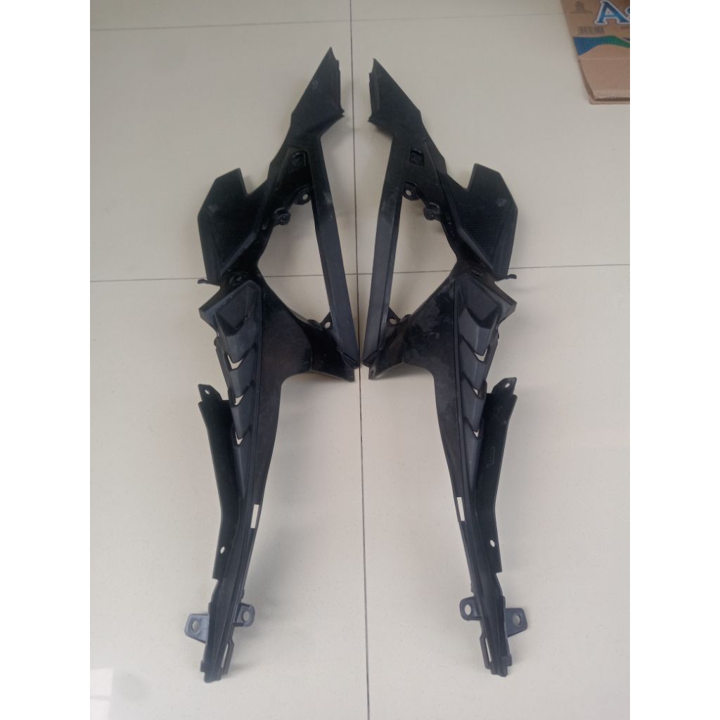inner fairing dalam Kawasaki zx25r original bekas