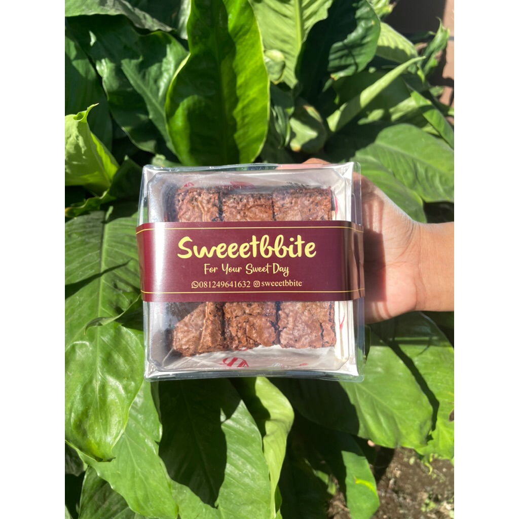 

[Sweeetbbite] Brownies Fudgy Premium