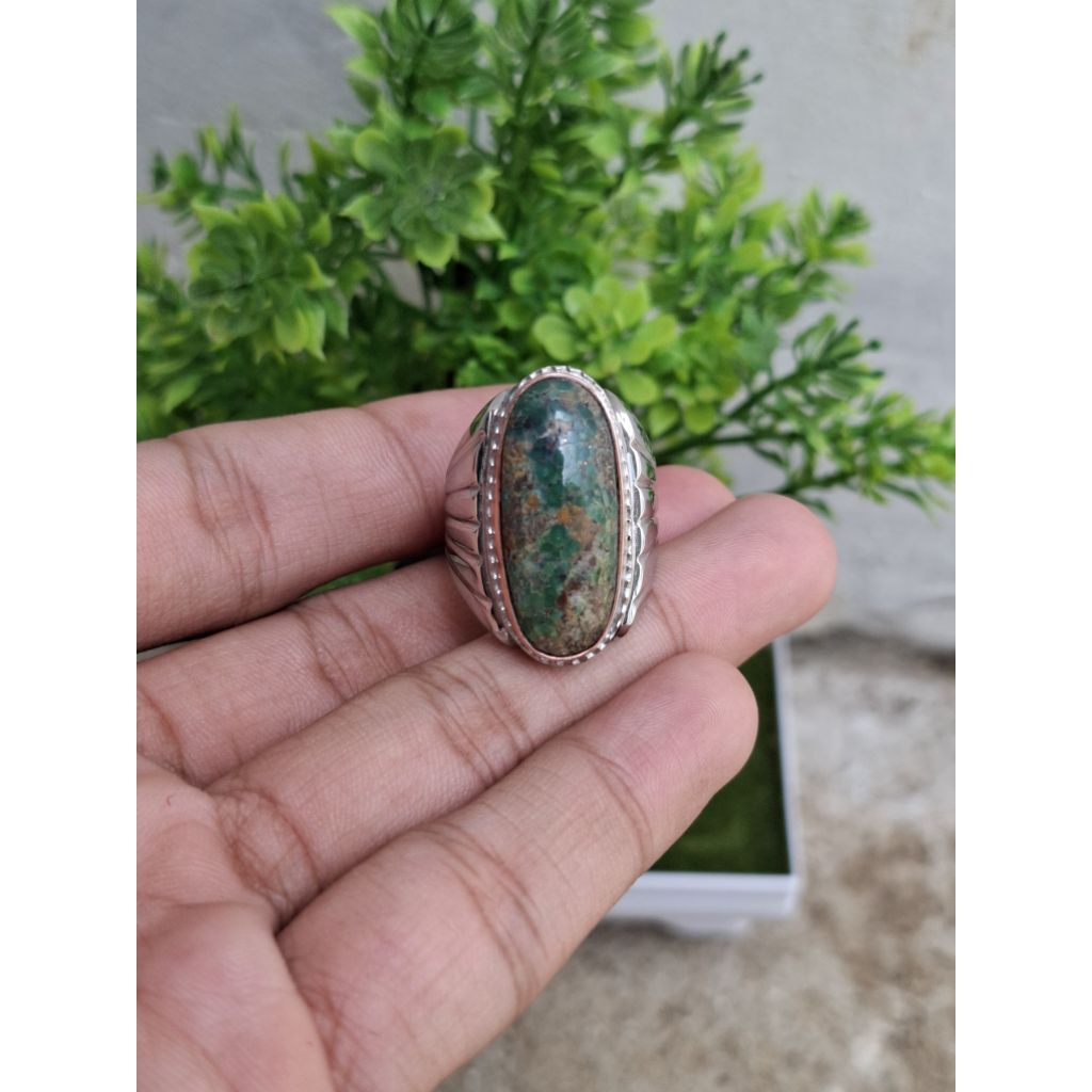 PIRUS PERSIA HIJAU KEDONDONG MUMBUL SERAT EMAS RING MONEL