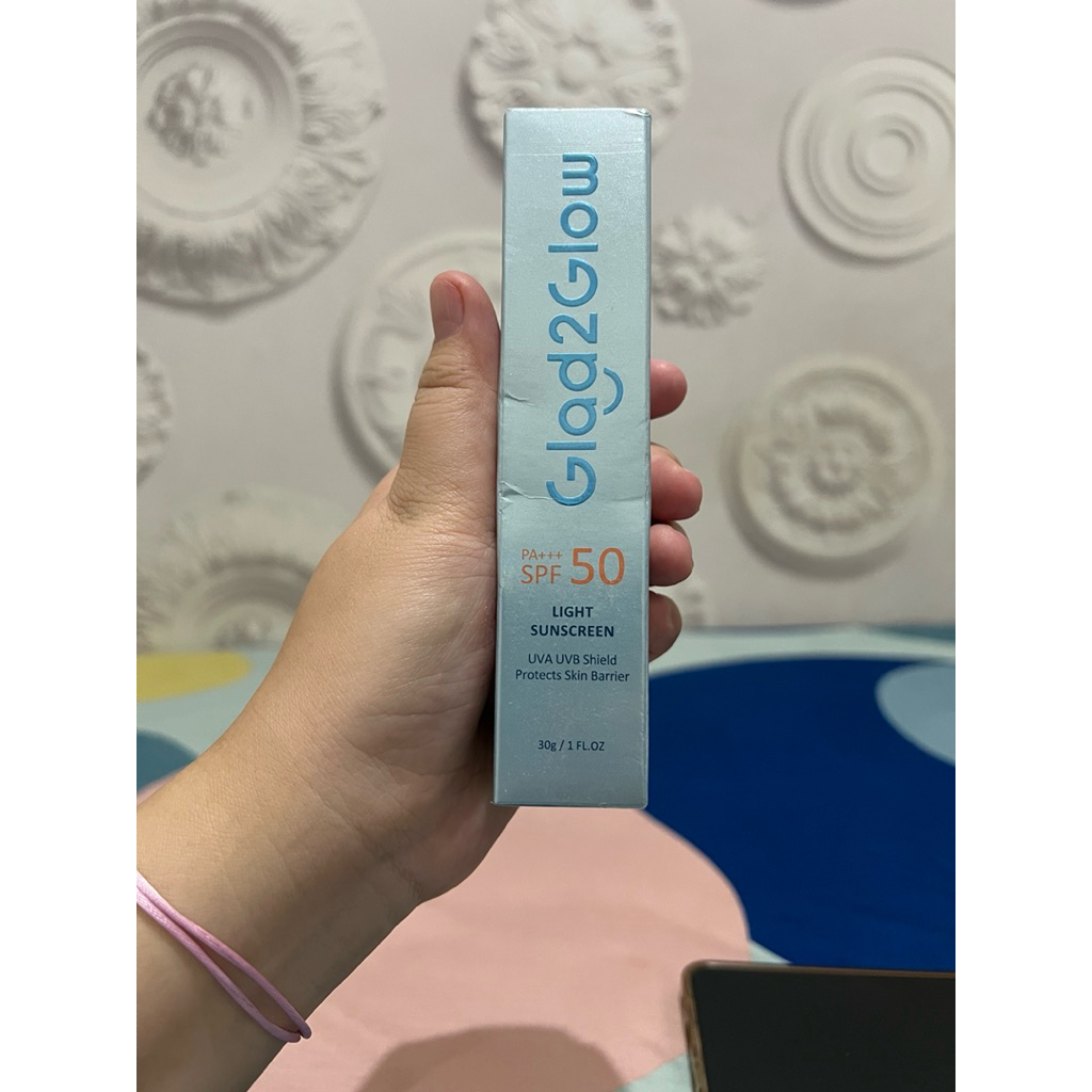 Glad2Glow Light Sunscreen