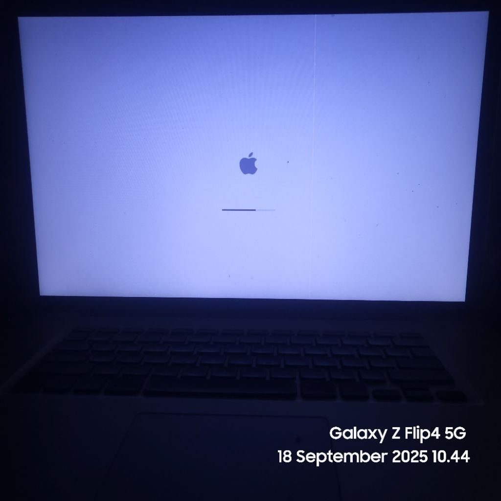 MacBook pro 2011 minus