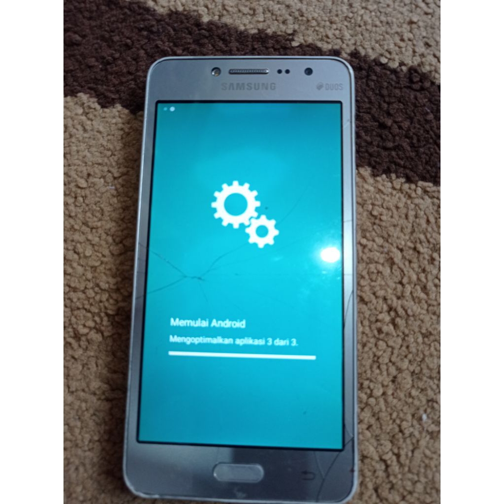 lcd+layar sentuh+frame J2 prime