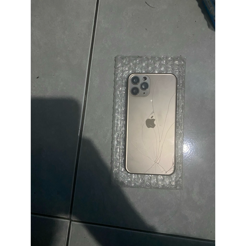 housing iphone 11 pro