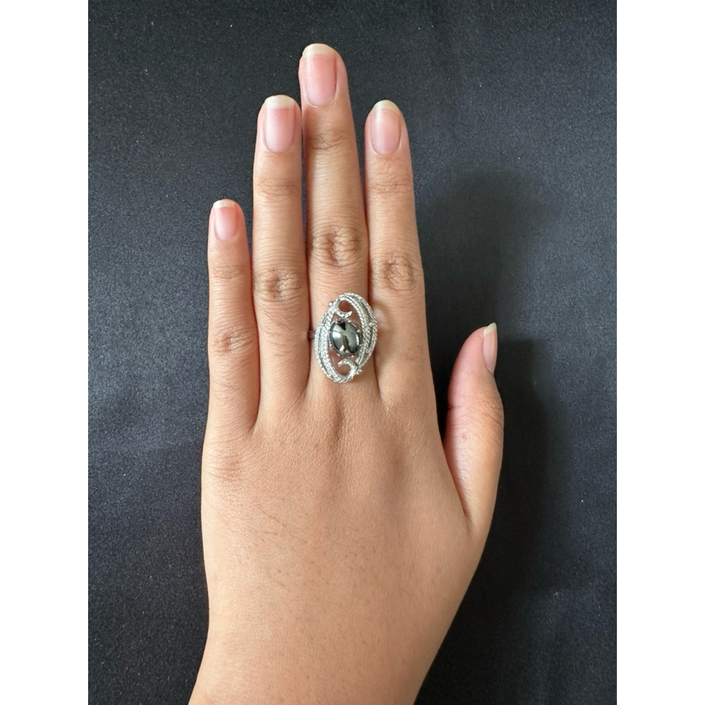 Sarah Coventry Hematite Stone Ring