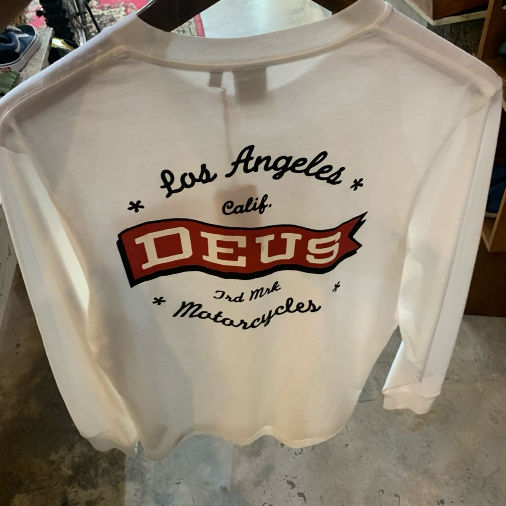 Kaos Pria Deus Ex Machina Original Momento Ls Vintage White New