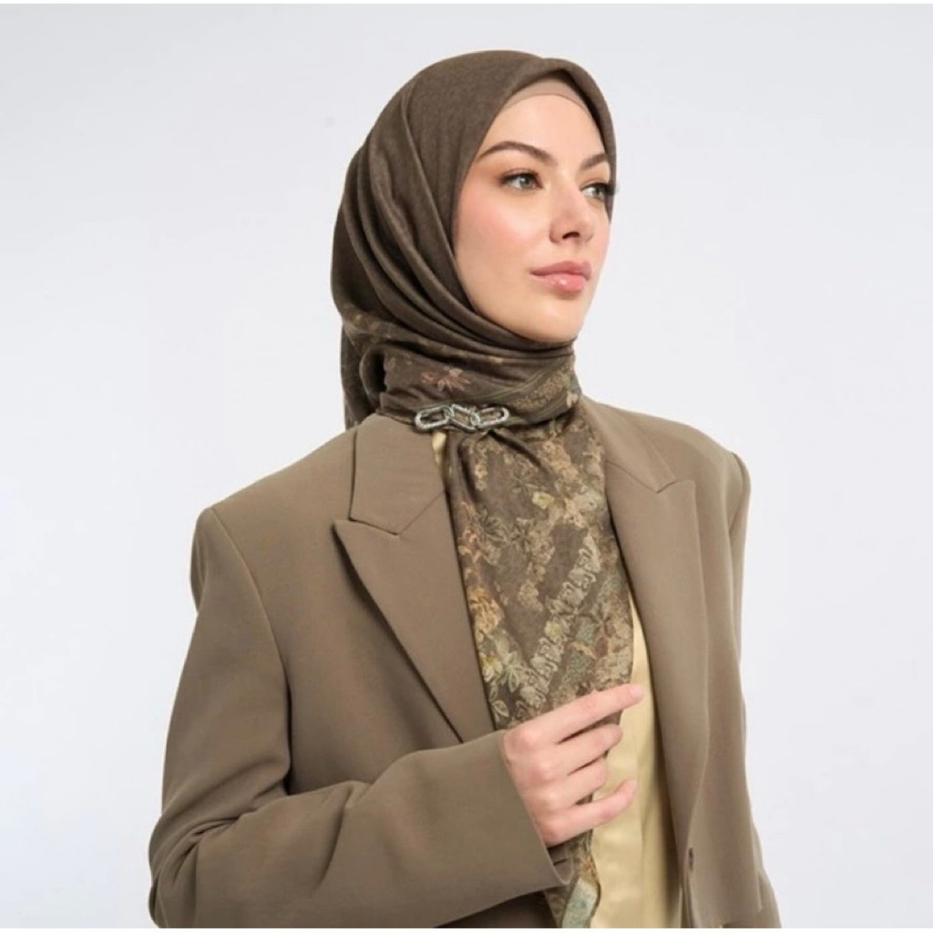 Kimayya Scarf in Peanut by Kami Idea Preloved