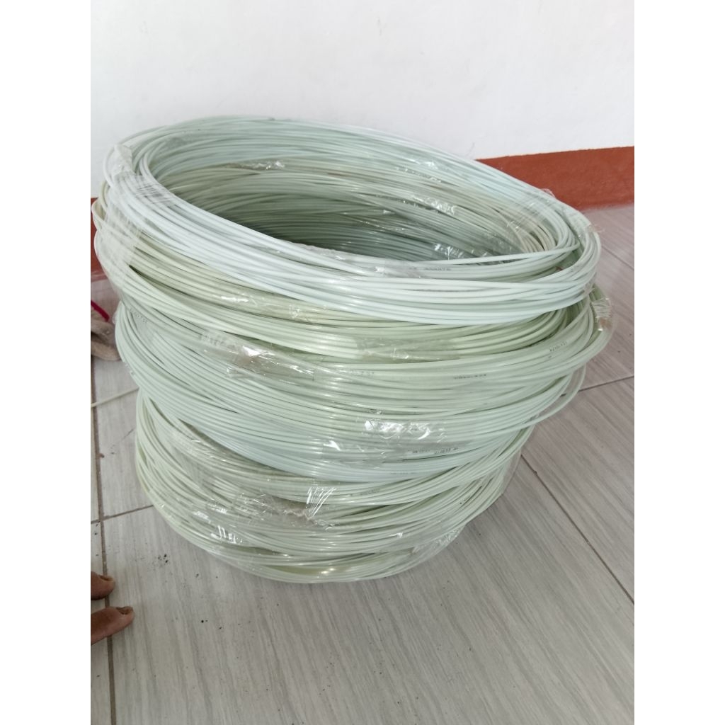 jeruji fiber putih susu semi ukuran 2,2mm berat 1kilo