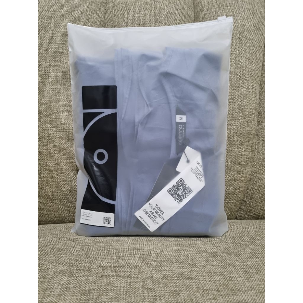 NWT Aljenna Basitaa Blue Denim size M