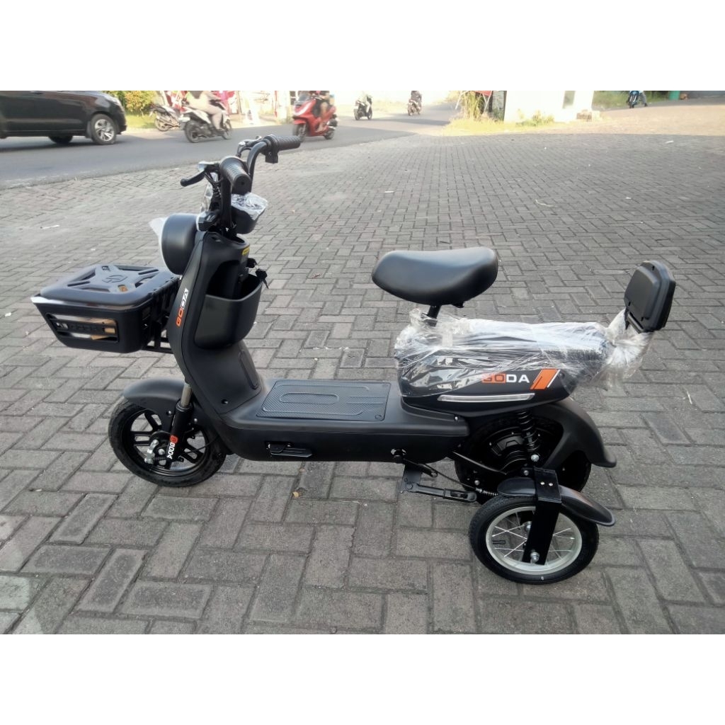 SEPEDA LISTRIK GODA 140DL + RODA BANTU